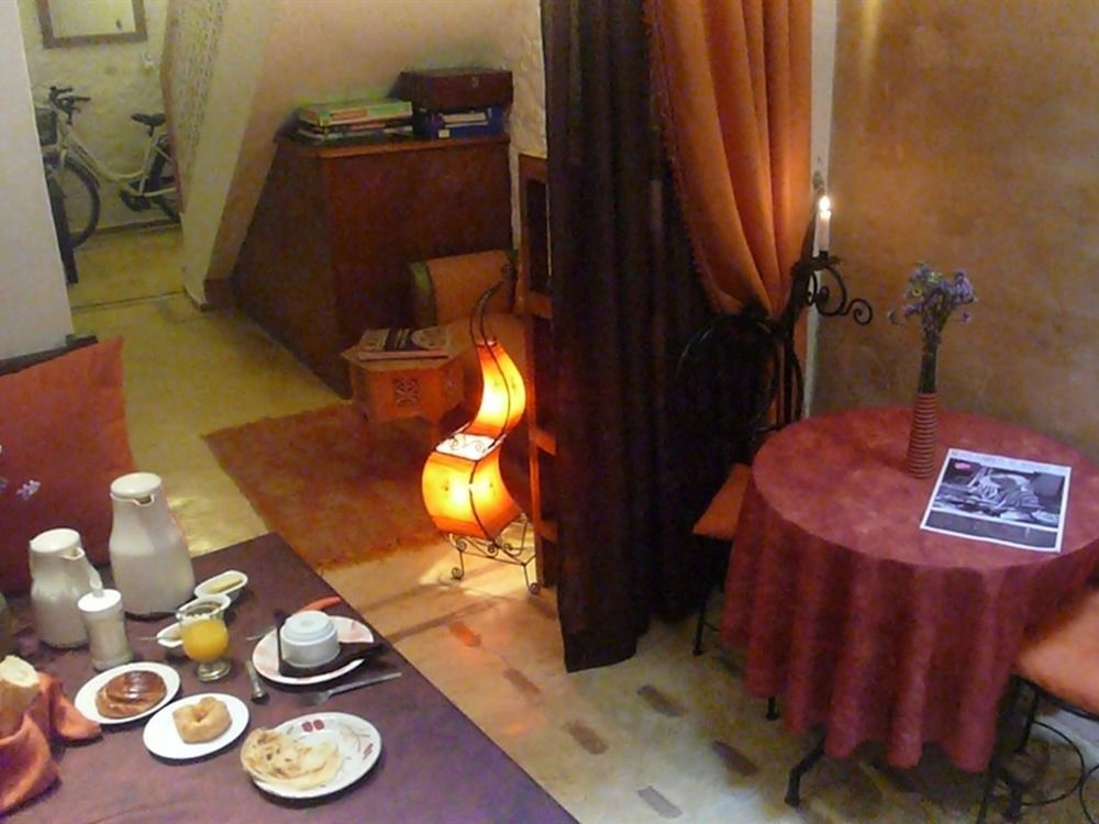 Riad Dar Latigeo เอสเซาอิรา ภายนอก รูปภาพ